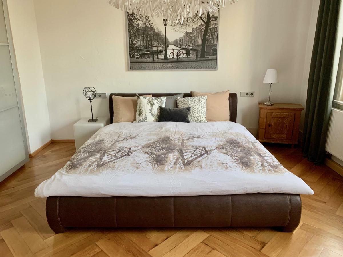Deluxe Business City Apartments Metzingen Villa Landenberger Εξωτερικό φωτογραφία