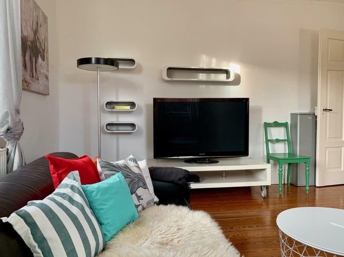 Deluxe Business City Apartments Metzingen Villa Landenberger Εξωτερικό φωτογραφία
